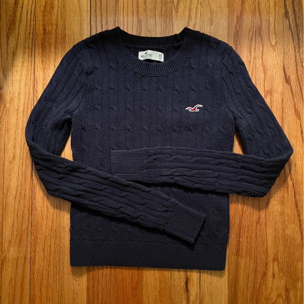 Vintage Y2K hollister slim cable knit preppy sweater